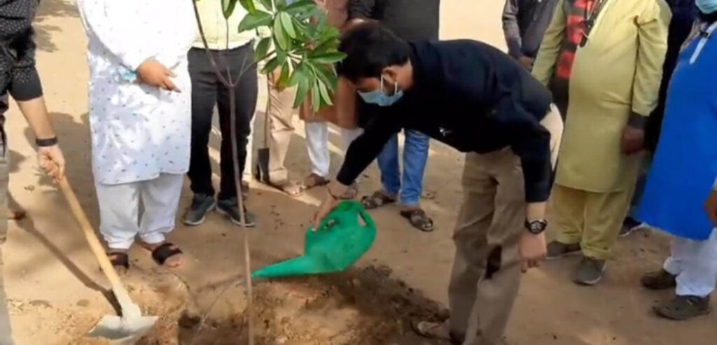 Tree Planting By Hazrat ZahidHusain Alavi at Rumi English School Himatnagar