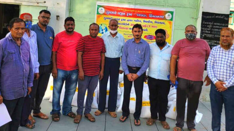 Gulzar-E-Wajeeh Trust Has Provided Wheat Kit to 313 People in Parabda, Himatnagar